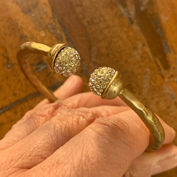 Brighton Lioness Bangle with 2 extra bracelets - Picture 6 of 7